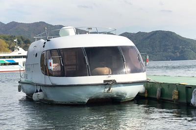 小型クルーズ船 ツインビー